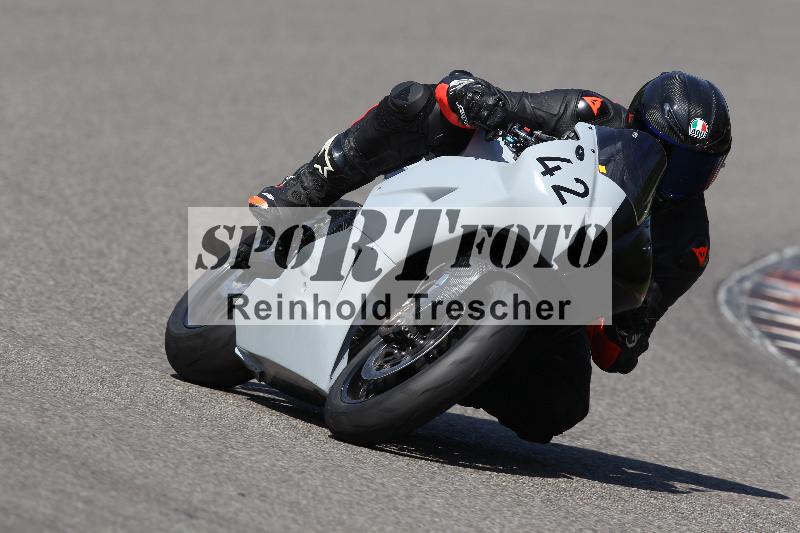 Archiv-2022/57 29.08.2022 Plüss Moto Sport ADR/Einsteiger/42